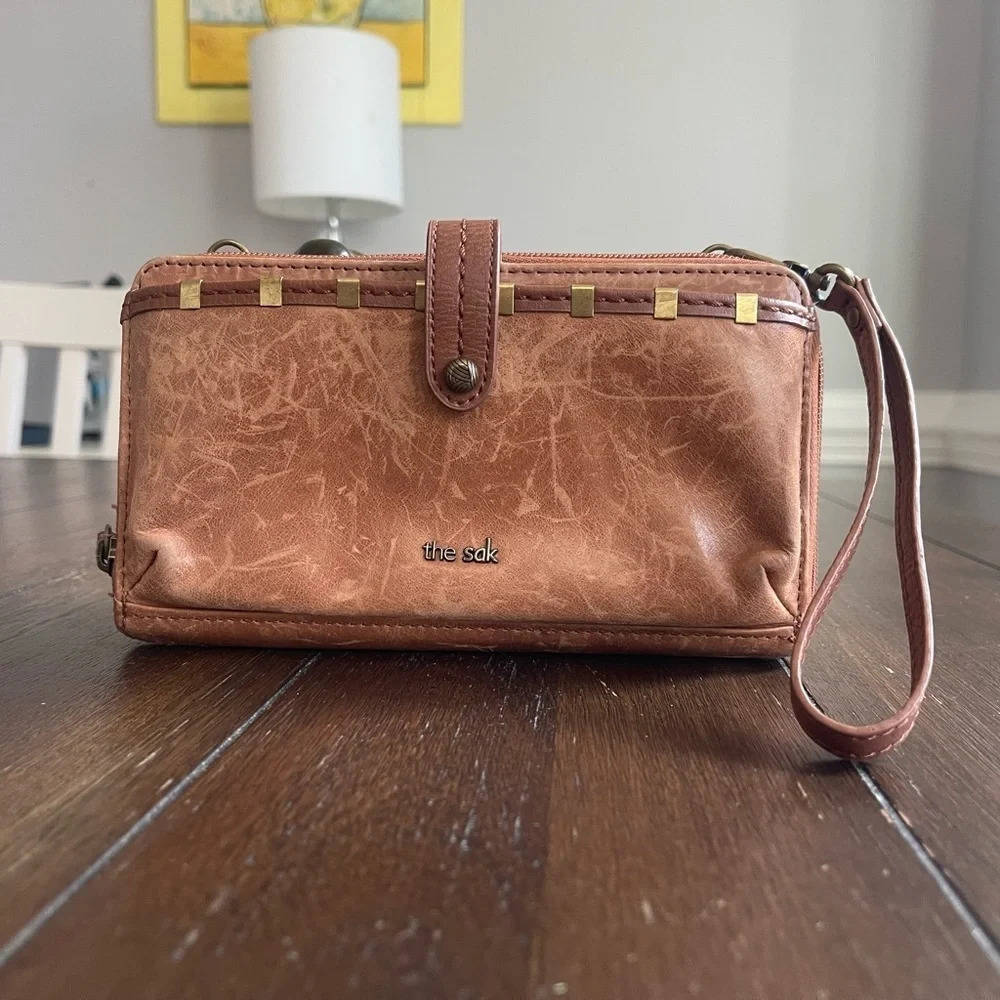 The Sak Iris wrislet